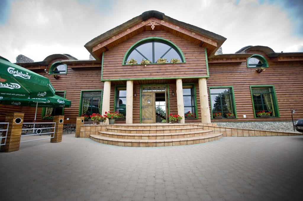 Karczma Biesiadna Bed & Breakfast Dalnia Exterior photo